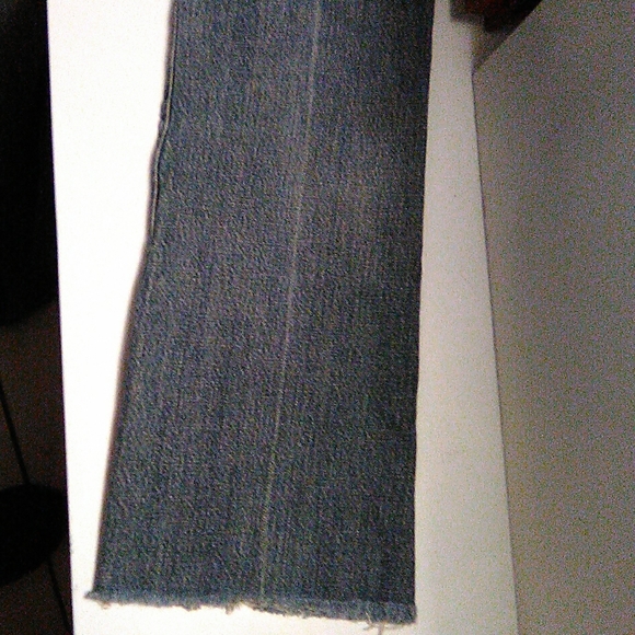 Seven for all mankind distressed jeans - Picture 3 of 3